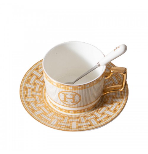 Creative Classic Ceramic Cup Set English Luxury Design Style Household Coffee Tea Cup with Saucer Cafe Drinkware Use